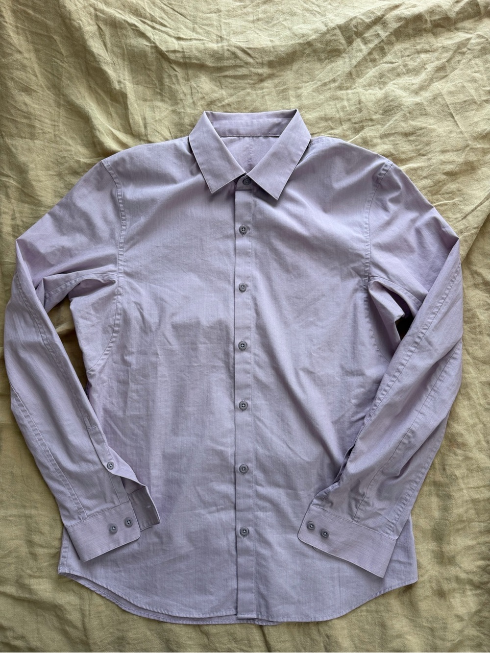 Lululemon New Venture Dress Shirt Lavender Stretch Performance Size Men Small